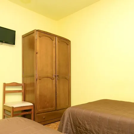 Casa Cesareo 2*