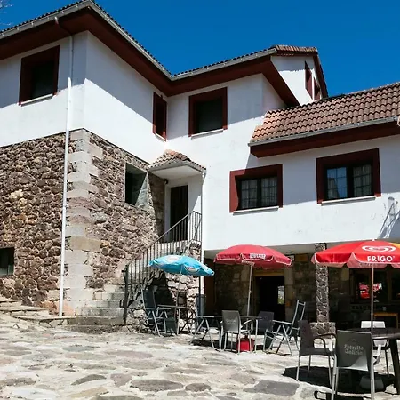 Casa Cesáreo Casa de hóspedes Pola de Somiedo